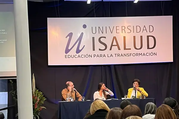 Panel de las Jornadas Latinoamericanas sobre Duelo en la Universidad ISALUD.